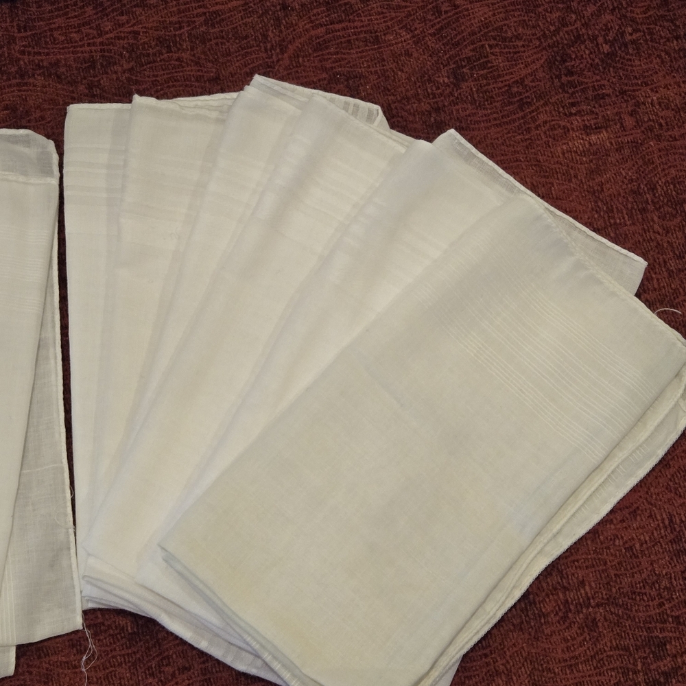 🧺 Lot of 12 Vintage Men’s Handkerchiefs – 16" x 15", White Cotton - Picture 8 of 12